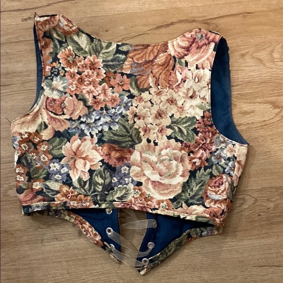 Floral Lace-Up Top - Picture 10 of 11